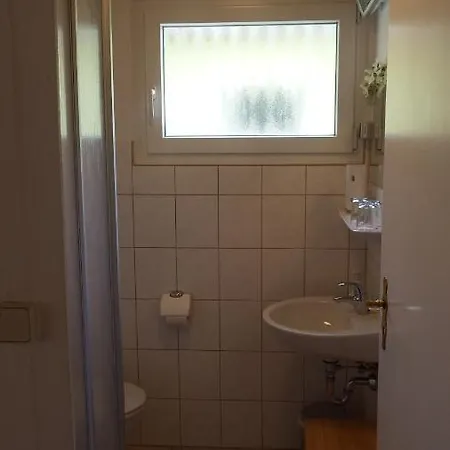 Nyaraló Ferienhaeuser Stuebgen