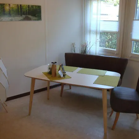 Nyaraló Ferienhaeuser Stuebgen